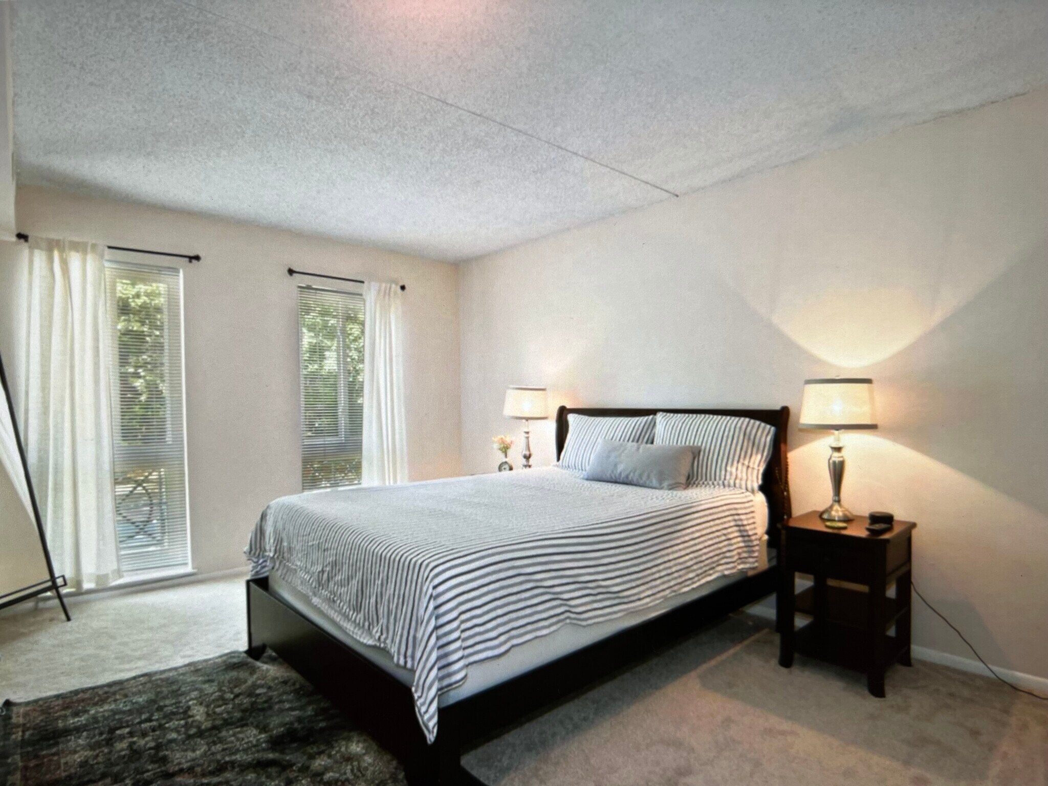 Building Photo - 11815 Breton Ct