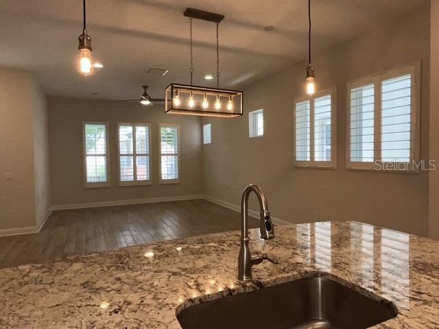Building Photo - 774 Candlebrush Ln
