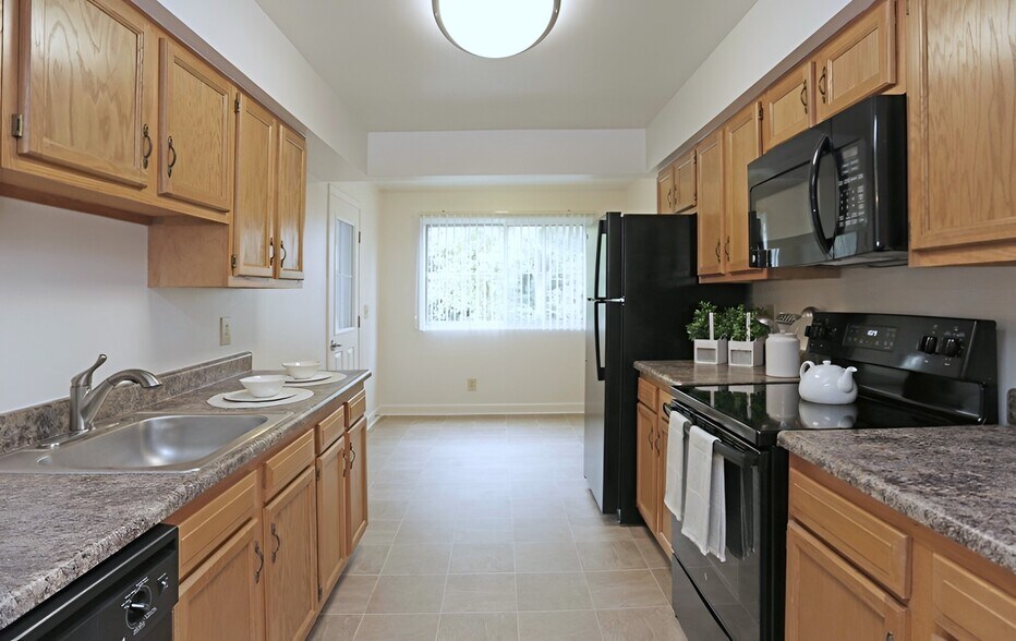 Building Photo - Capitol View