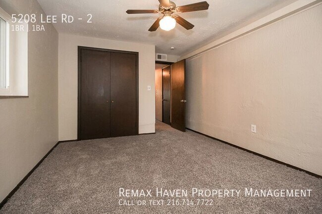 Building Photo - 5208 Lee Rd #2, Maple Hts - 1 bed 1 bath a...