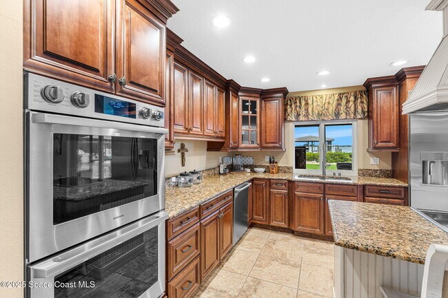 Building Photo - 2442 Newfound Harbor Dr