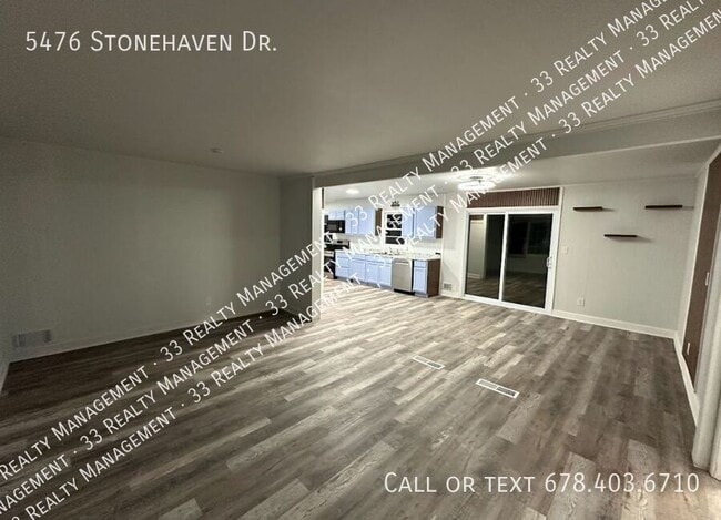 Building Photo - 5476 Stonehaven Dr