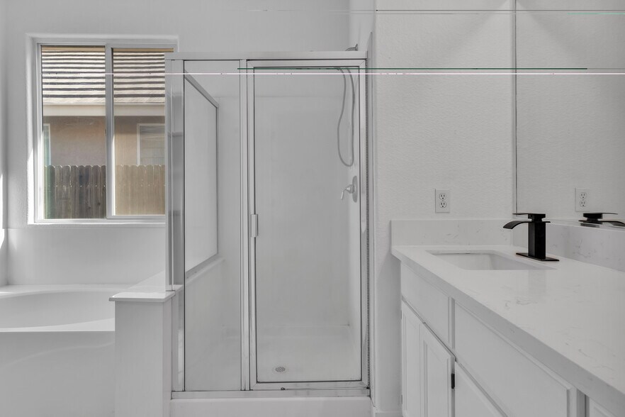 Building Photo - 1886 Dawnelle Way