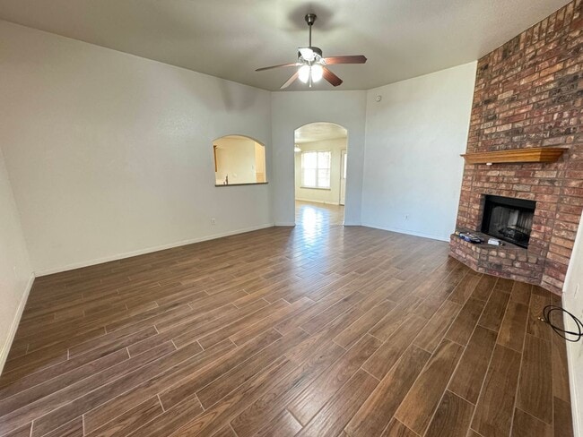 Building Photo - 3-Bedroom House for Rent in Killeen