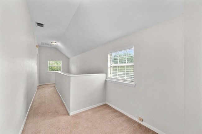 Building Photo - 15002 Mettle Dr