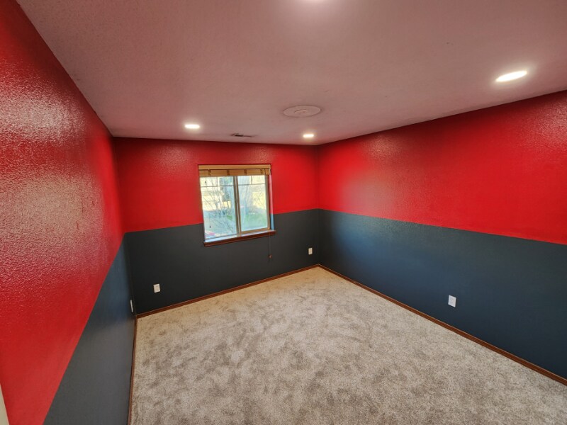 Building Photo - 1127 SE Rollins Ave