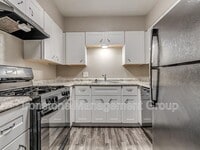 Building Photo - 4505 E 31st St