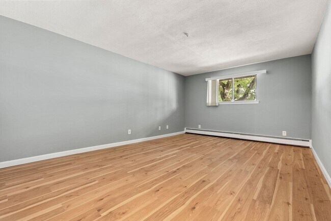 Building Photo - 595 Revere Beach Pkwy
