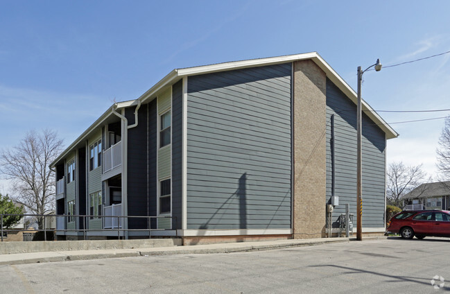 Building Photo - McKinley Gardens Apartments
