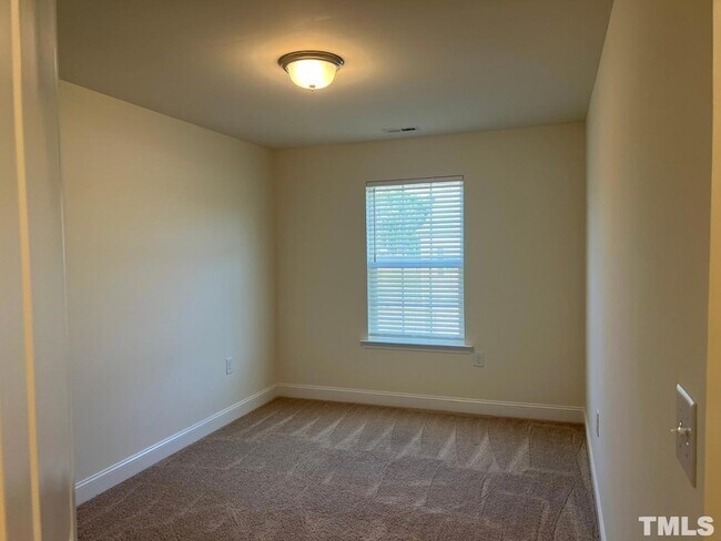 Building Photo - 3005 Cypress Lagoon Ct