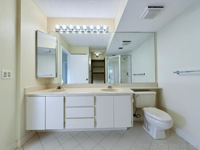 Building Photo - 2621 Village Blvd
