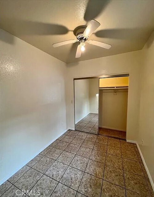 Building Photo - 1336 W 109th St