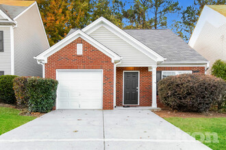 Building Photo - 1542 Alcovy Falls Dr SE