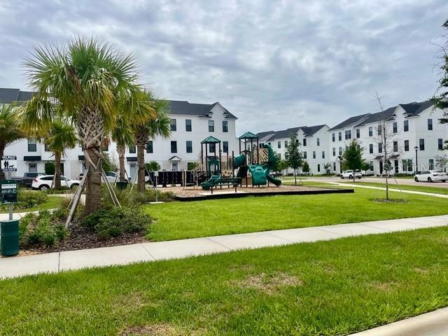 Building Photo - 15501 Hamlin Pk Dr