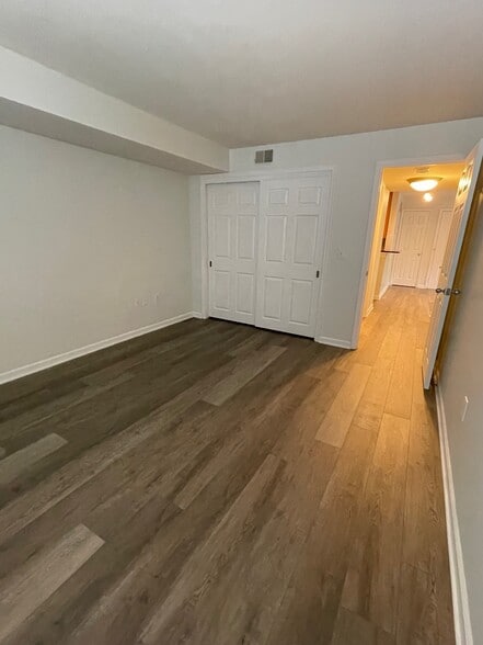 Building Photo - 935 Washington St