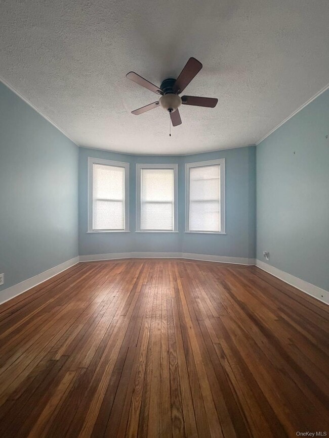 Building Photo - 462 Franklin Blvd