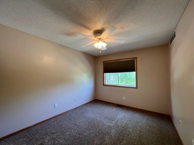 Building Photo - 6855 Woodland Ave