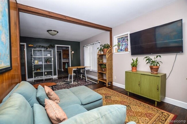 Building Photo - 630 Ardmore Dr