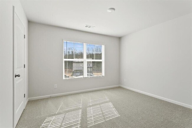 Building Photo - 460 Barnwood Ln