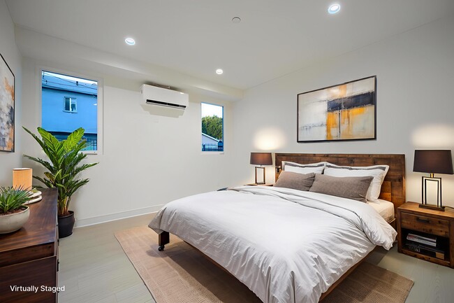 Building Photo - 8414 S McKinley Pl