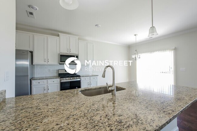 Building Photo - 3 Bedroom Pet-Friendly Home in Monroe, NC with Main Street Renewal