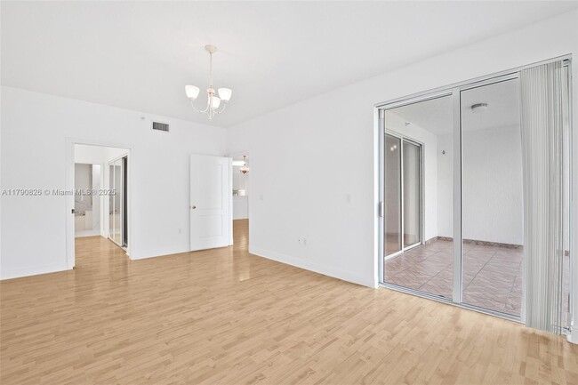 Building Photo - 10730 NW 66th St