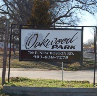 Building Photo - Oakwood Park