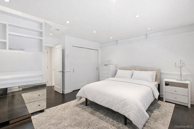 Building Photo - 26 Layton Ave