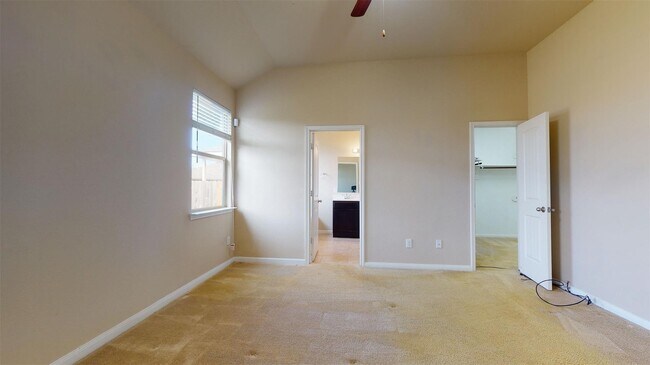 Building Photo - 14010 Cypress Meadows Dr