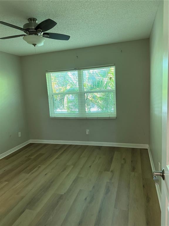 Building Photo - 304 S Habana Ave