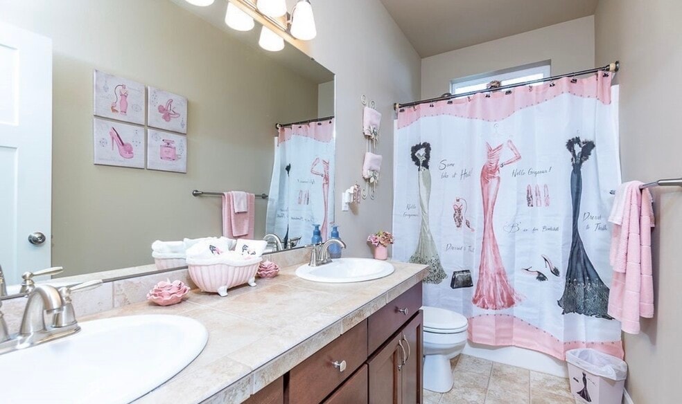 Building Photo - 26608 12th Dr NW