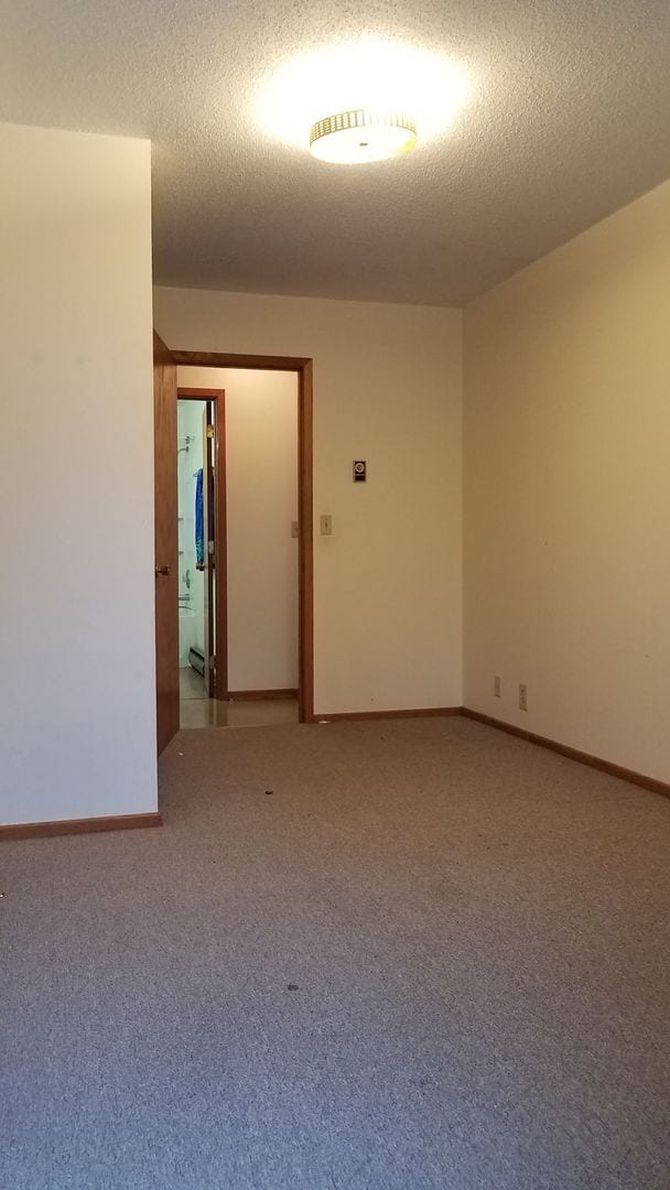 Building Photo - Hillside Triplex