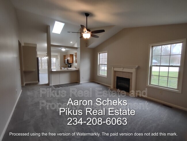 Building Photo - 4987 Shawn Cir NW