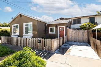 Building Photo - North Park Craftsman House!
