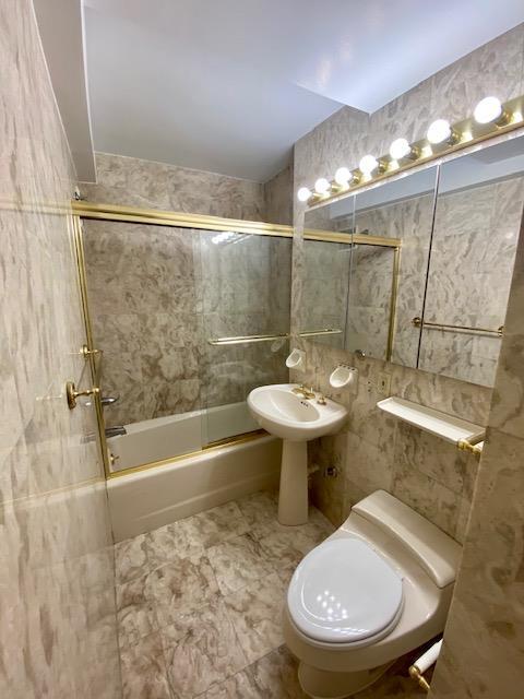 Building Photo - 420 E 64th St