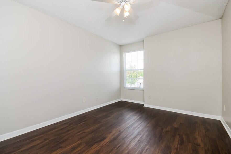 Building Photo - 12370 Arlington Park Ln