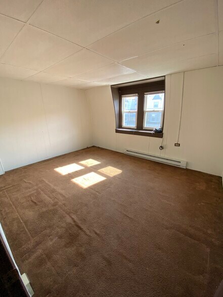 Front attic bedroom - 1346 N 11th St