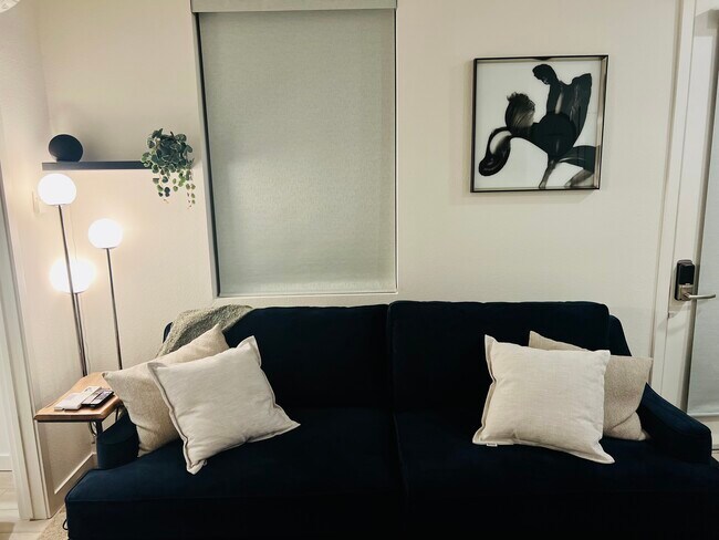 Building Photo - 2431 Cleat Ln