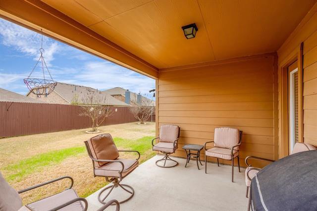 Building Photo - 1120 Lake Hollow Dr