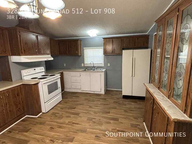 Building Photo - 32800 Co Rd 512
