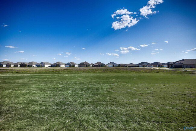 Building Photo - 302 Allene Wy