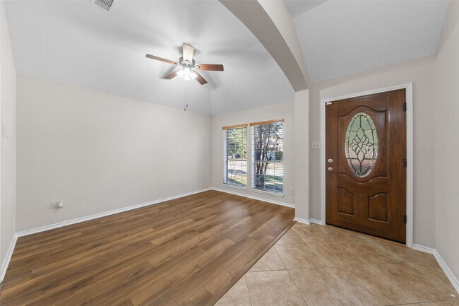 Building Photo - 2443 Morgan Ridge Ln