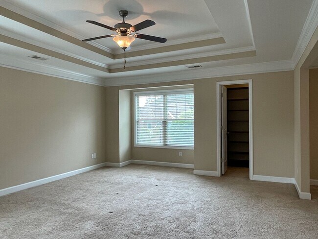 Building Photo - Large, Beautiful Home in Berkeley Hills Estate