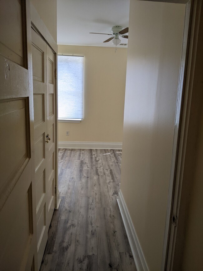 Building Photo - 700 McCabe Ave