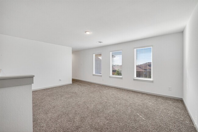Building Photo - 1322 Truckee River Dr