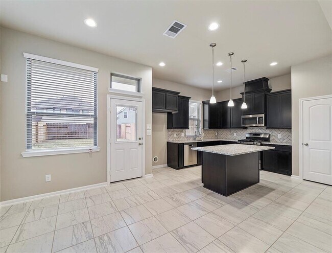 Building Photo - 2554 Terrace Point Dr