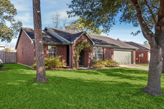 Building Photo - 2824 Meadow Brook Ct