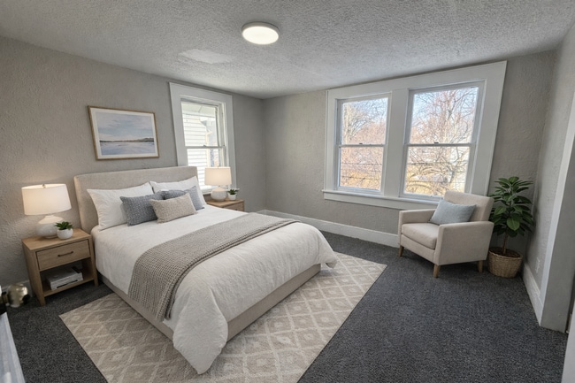 Building Photo - Move-In Ready 3BR in West Akron — Clean, Updated, Comfortable