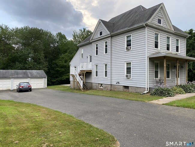 Building Photo - 114 Nooks Hill Rd