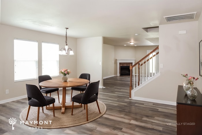 Building Photo - 203 Whitestone Dr NE